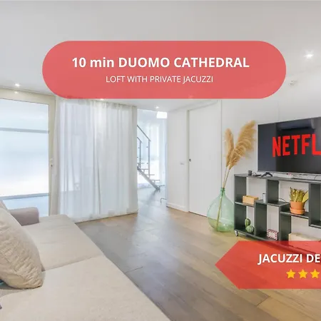 Center Jacuzzi Deluxe Loft דירה מילאנו