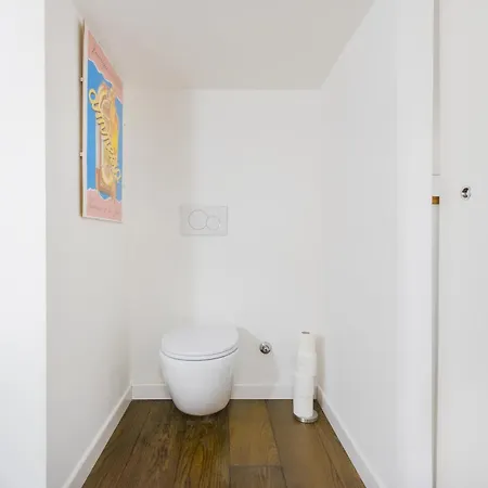 Apartment Center Jacuzzi Deluxe Loft *